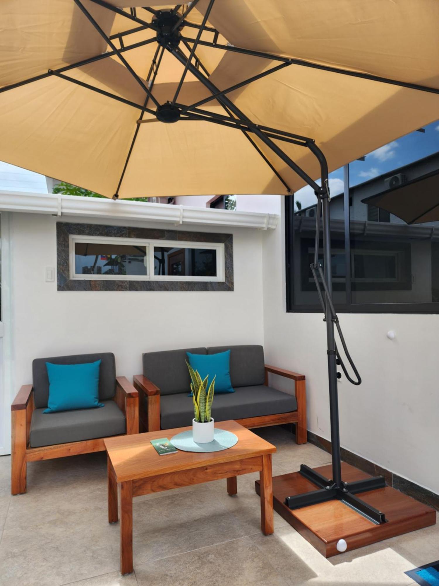 Casa Galapagos By Hostal Fragata بويرتو أيورا المظهر الخارجي الصورة